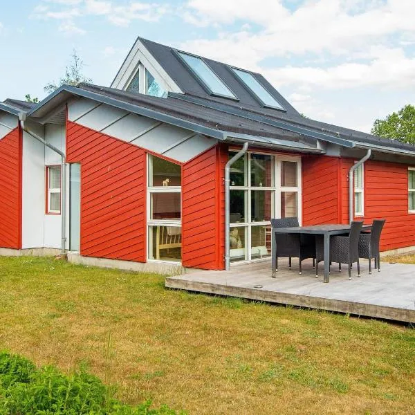 6 person holiday home in Vemb-By Traum, hotel em Vemb