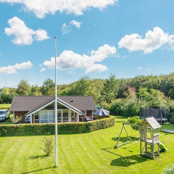 4 star holiday home in Sydals-By Traum, hotelli kohteessa Neder Lysabild