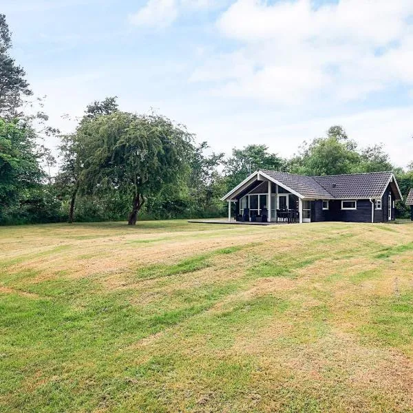 6 person holiday home in Asaa-By Traum, hotell sihtkohas Aså