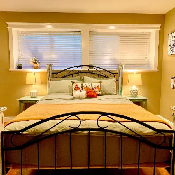 A Room of One's Own-A perfect getaway by the sea in North Nanaimo, hotel en Nanaimo
