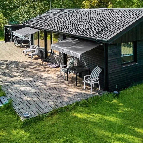 4 person holiday home in Holbæk-By Traum, hotel em Holbæk