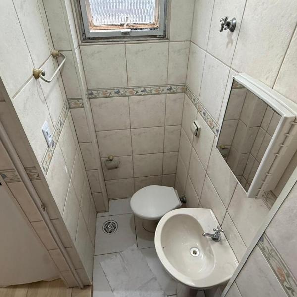 Studio 1201 Lazer e piscina no condominio perto da praia da Enseada - Foto 3