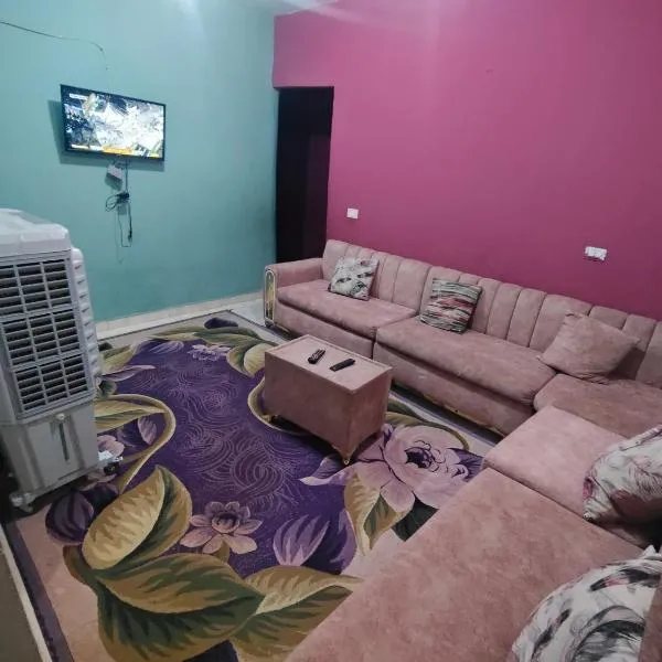شقه مفروشه جميله جدا بموقع متميز 6, hotel en El Cairo