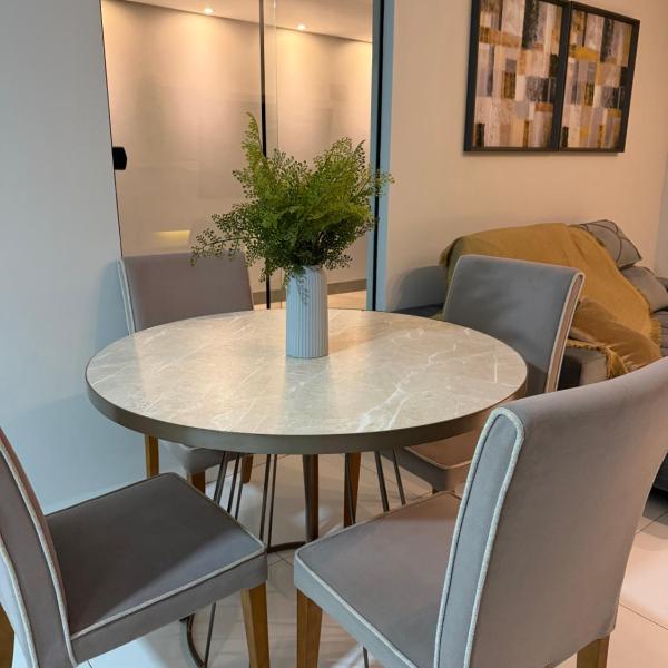 Ótima localização, casa moderna e completa - Foto 4