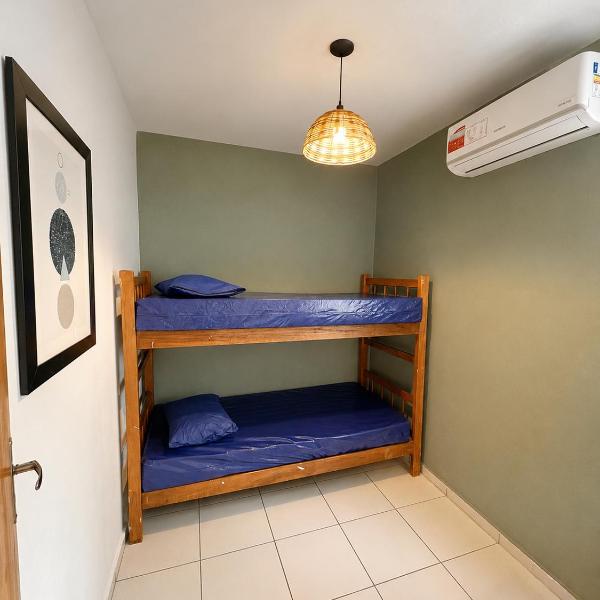 Apartamento uma Quadra da Praia das Astúrias - Foto 2