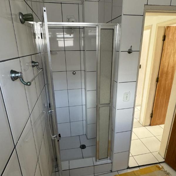 Apartamento uma Quadra da Praia das Astúrias - Foto 3