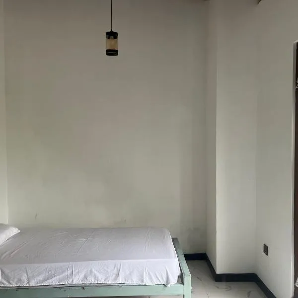 Dayaari Hostel, hotel v destinaci Galle