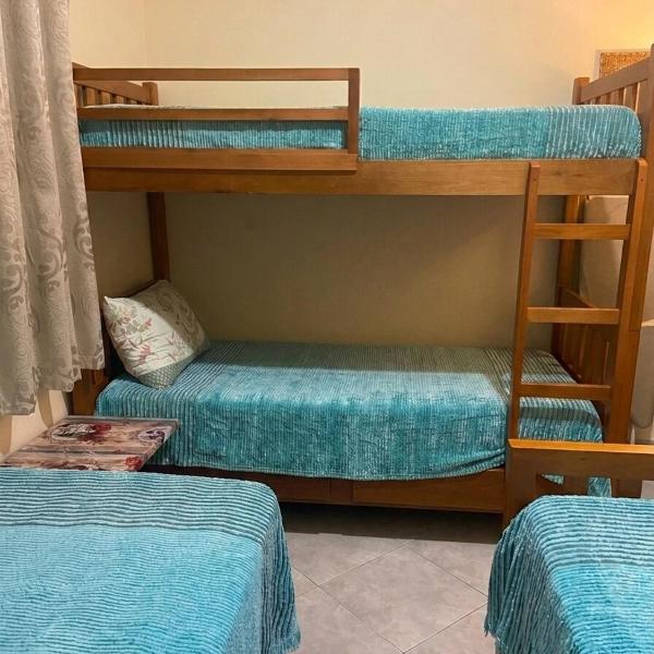 Casa a poucos metros da Praia para até 12 pessoas - Foto 2