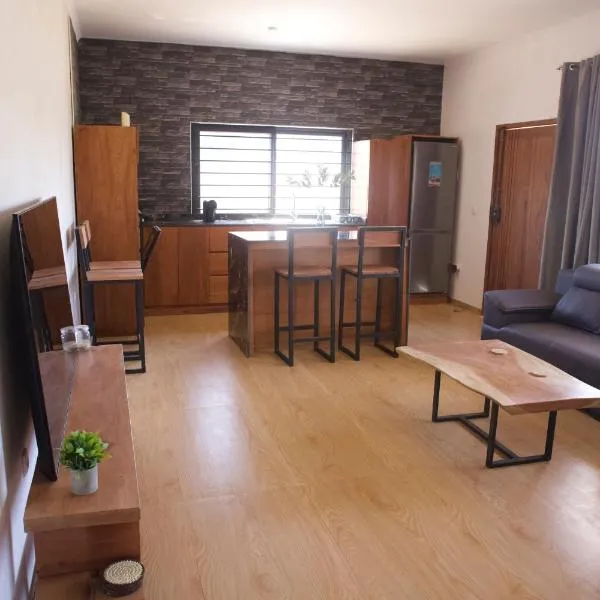 Spacious T1 apartment in Chuiba, near the beach, hotel Pembában