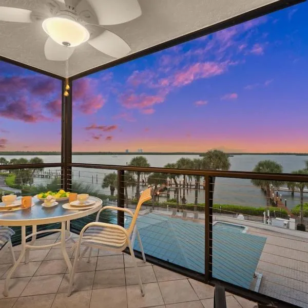 Casa Sol - Waterfront Island Rental - Ocean Views - Near Beach, hotel din Marco Island