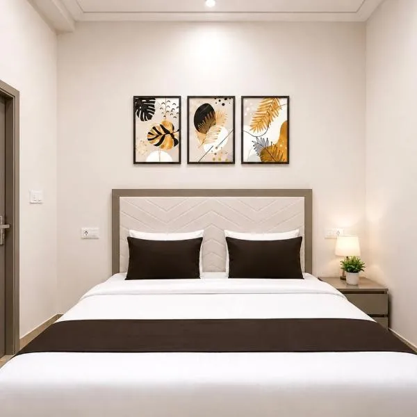 Shiv Shakti Dham - A Top Rated Property in Vrindavan #Near Prem Mandir #Deluxe & Family Rooms #Parking, hotel u gradu Vrindavan