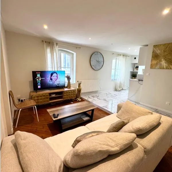La Golden Appartement, hotel en Ruan