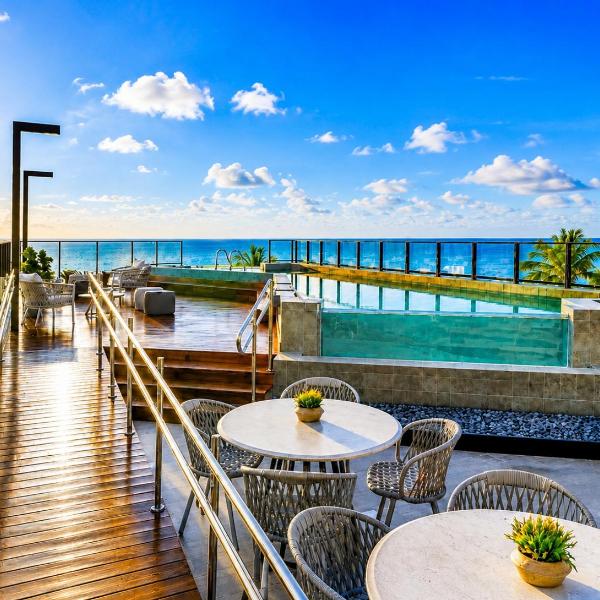Breeze Residence 401 Beachfront Flat at Bessa João Pessoa