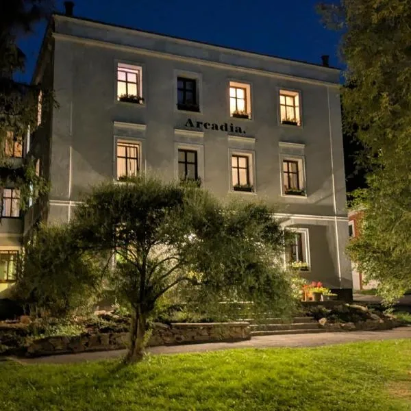 Willa Bywaj Zdrój, hotel in Lądek-Zdrój