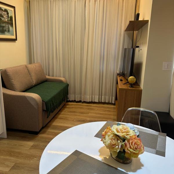 Apto 40m2 Ambientes separados, sala e quarto até 4 pessoas - Foto 2
