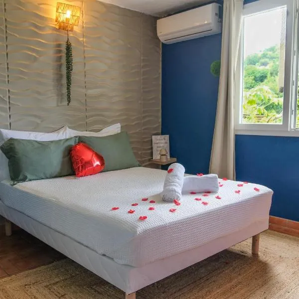 Pandora - T2 immersif, jardin & jacuzzi, massages, Hotel in Chambort