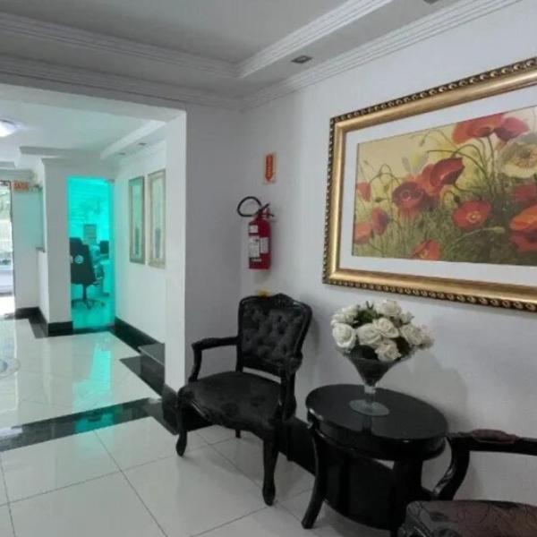 Apartment one block from the sea in downtown Balneário Camboriú