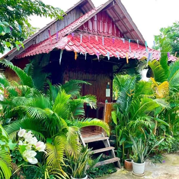 Savet Family Homestay & Tour, hotel en Battambang