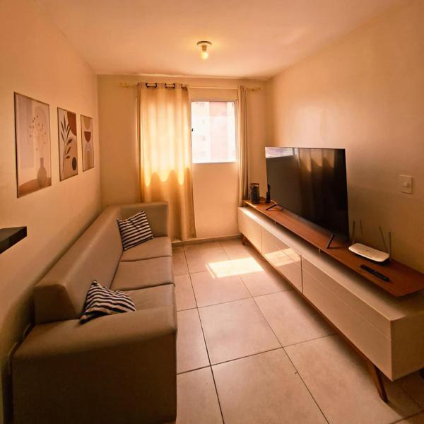 Apartamento 2 Quartos com Piscina e Garagem