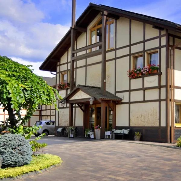 Ahotel, hotel em Czechowice-Dziedzice
