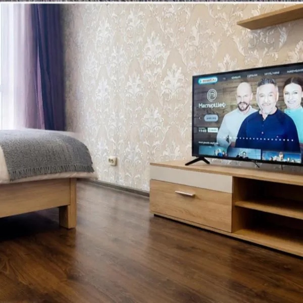 Видові Апарти на Озеро поруч з метро Позняки Харківська Ревуцького – hotel w Kijowie