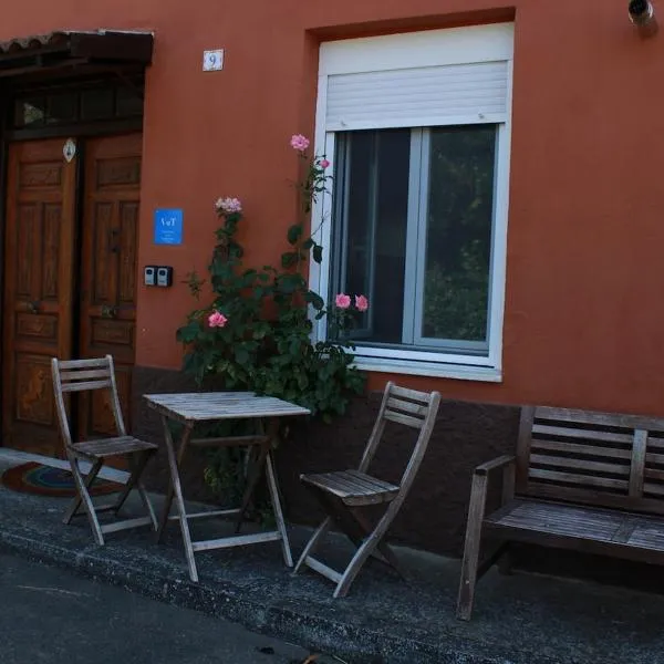 Casa Esther and Pepe VUT LE884, khách sạn ở Riego de la Vega