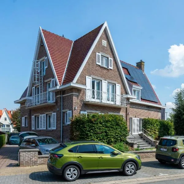 Villa Amylia & gratis parking, hotel em Wenduine