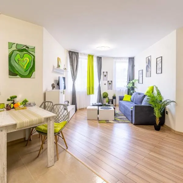 Stylish 2BDR & Central Location & Free Parking, отель в Благоевграде