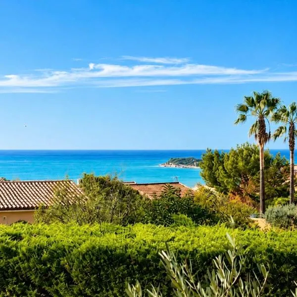 Appartement Vue Mer au calme Piscine & Parking, hotel in Sanary-sur-Mer
