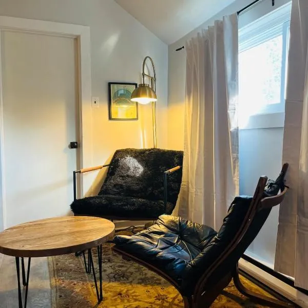 Sweet Sackville Loft, viešbutis mieste Sakvilis