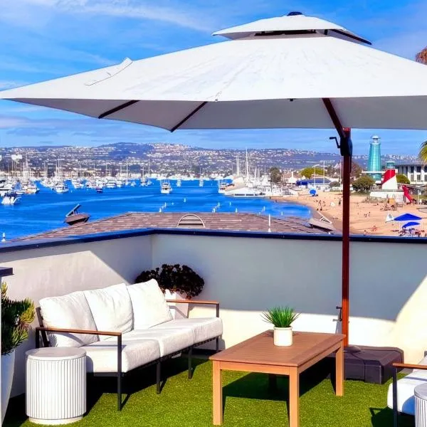 Luxury Ocean-View Rooftop | Steps to Beach | A/C, ξενοδοχείο σε Νιούπορτ Μπιτς