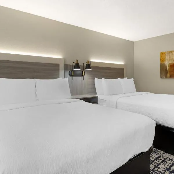 Best Western Plus Omaha Airport Inn, hotel em Carter Lake