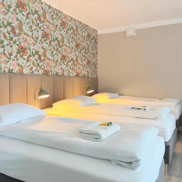 APARTEL Piaseczno, hotel v mestu Piaseczno