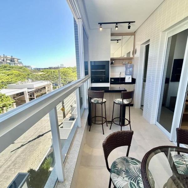 Apartamento com 2 suítes a 130 metros da praia - Foto 5