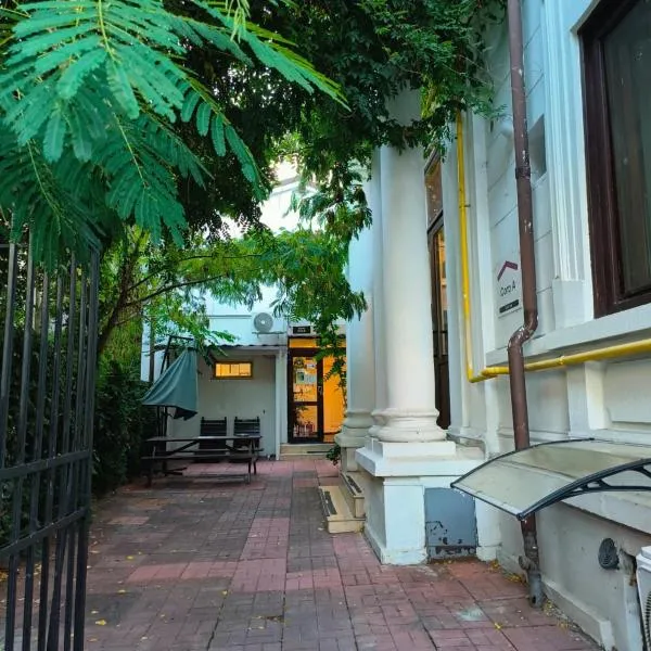 Piata Uniri Cozy Inn, hotel em Bucareste