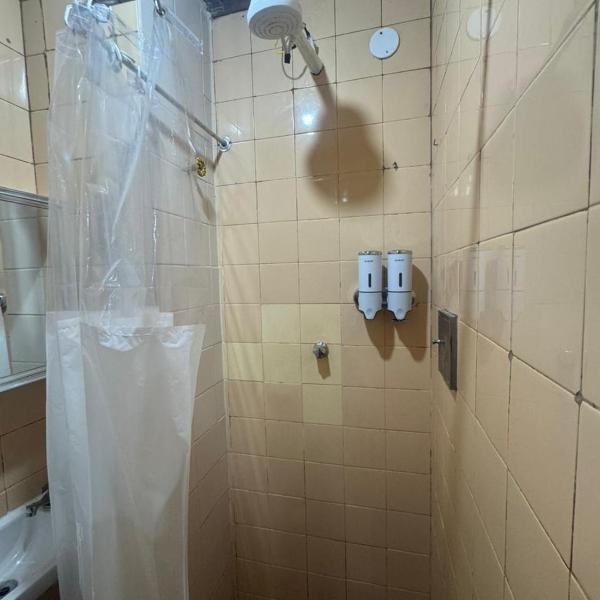 4min da Praia de Copacabana - Apartamento Compartilhado - Foto 3