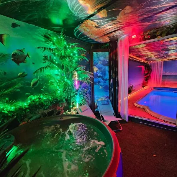 Apartament WODNY RAJ Z BASENEM SAUNĄ JACUZZI NA WYŁĄCZNOŚĆ: Rzeszow şehrinde bir otel