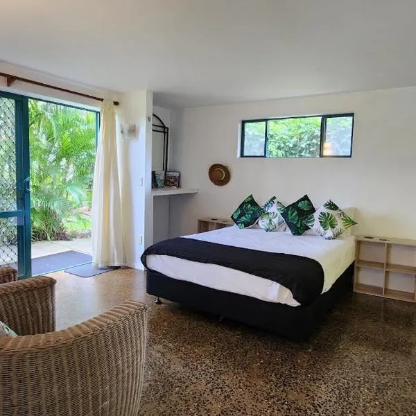 Aroa Kainga Bungalows and Apartment, hotel v destinaci Rarotonga