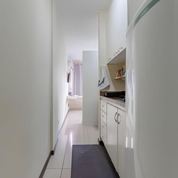 Caribe Center 203 - Studio completo no Sudoeste, com garagem privativa, Wi-Fi rápido, cozinha equipada 7 min da Esplanada - By Hospede Fácil - Foto 4