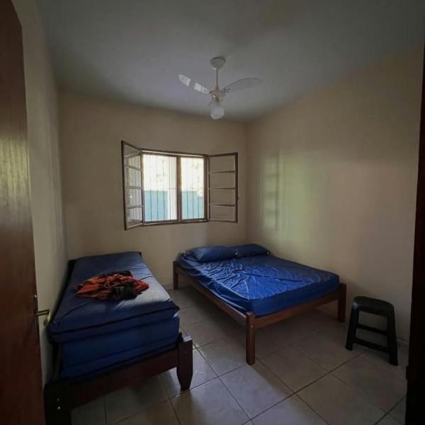 Casa confortável em Ubatuba bairro Taquaral 3km da praia - Foto 5