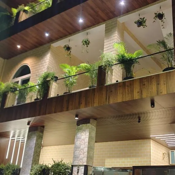 Krsna's Homestay Budget-friendly, Peaceful Stay, hotelli kohteessa Mathura