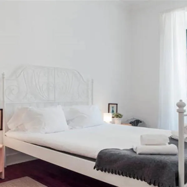 Spacious Tailor Made Bairro Alto