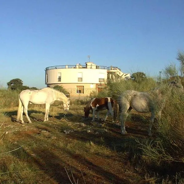 Hotel Paraje La Lambra, hotel in Rus