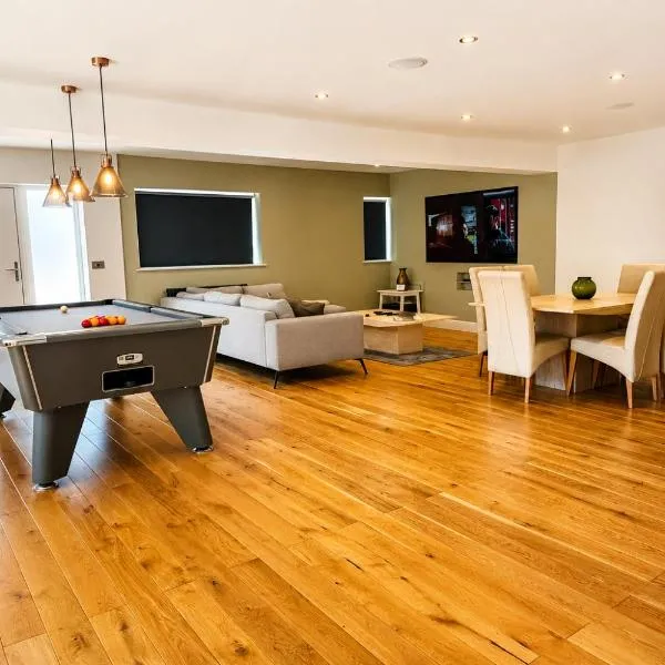 Grove Lodge - A Somerset Retreat, hotel di Radstock