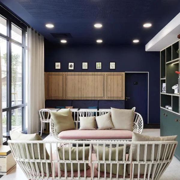 Aparthotel Adagio Paris Suresnes Longchamp, hotel em Suresnes