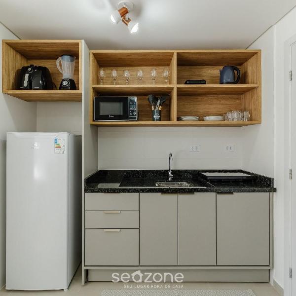 Apartamento próximo da Ópera de Arame PLA0408