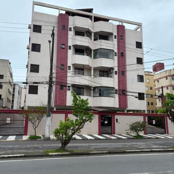 Apartamento completo com sacada próximo à praia - Foto 5