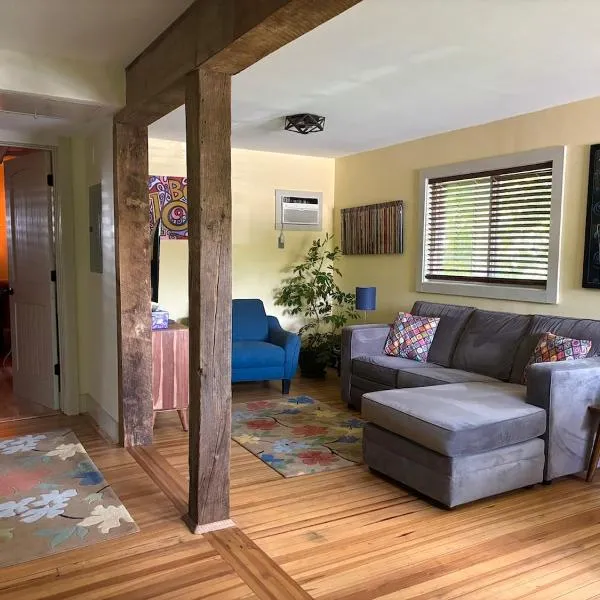 Ravenscroft Rentals, hotel en Asheville