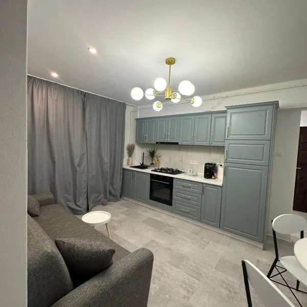 Delux Apartament, viešbutis mieste Hacegas