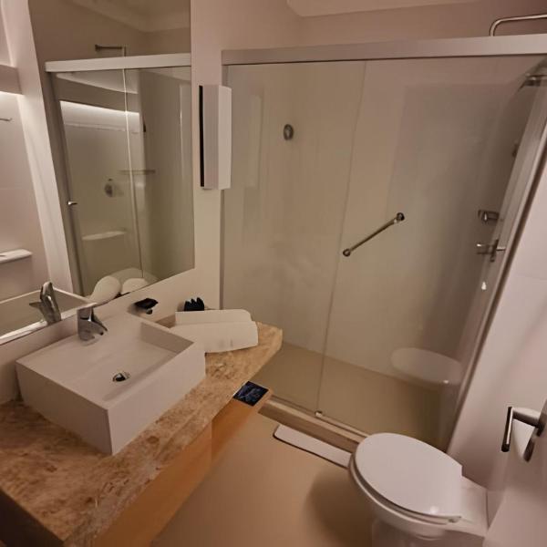 Stay Inn opção de café da manhã e de estacionamento frigobar cafeteira toalheiro microondas internet dedicada piscina academia sauna e muito mais - Foto 2